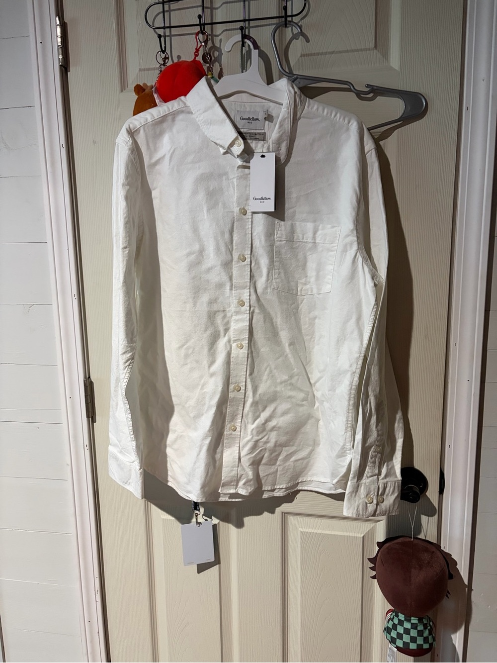 Goodfellow & Co Men’s White Long-Sleeve Button-Down Shirt